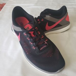 Women's Nike Flex 2016 Run